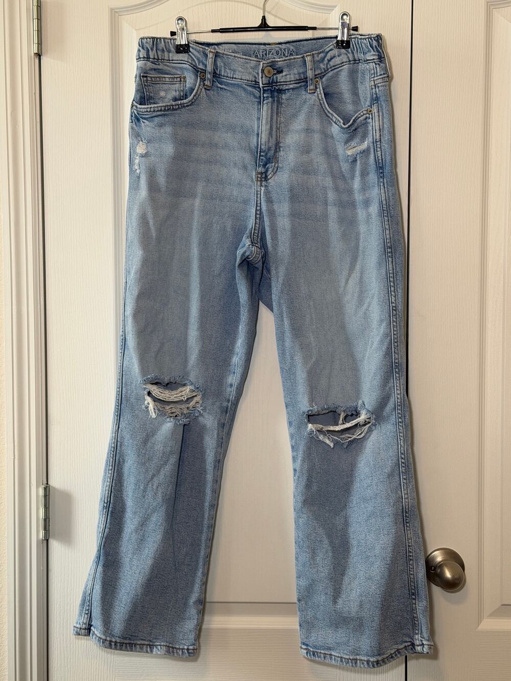 Arizona Jean Womens Size 12 High Rise Curvy Straight Leg Jeans Light Wash Blue